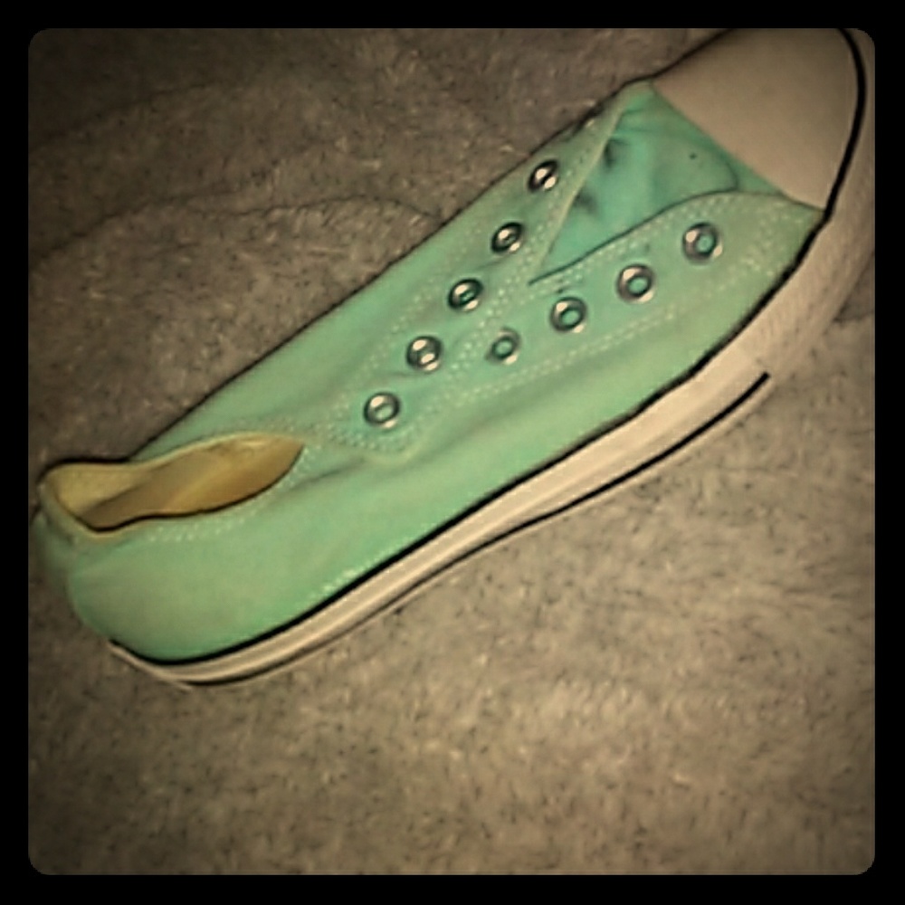 Light blue converse